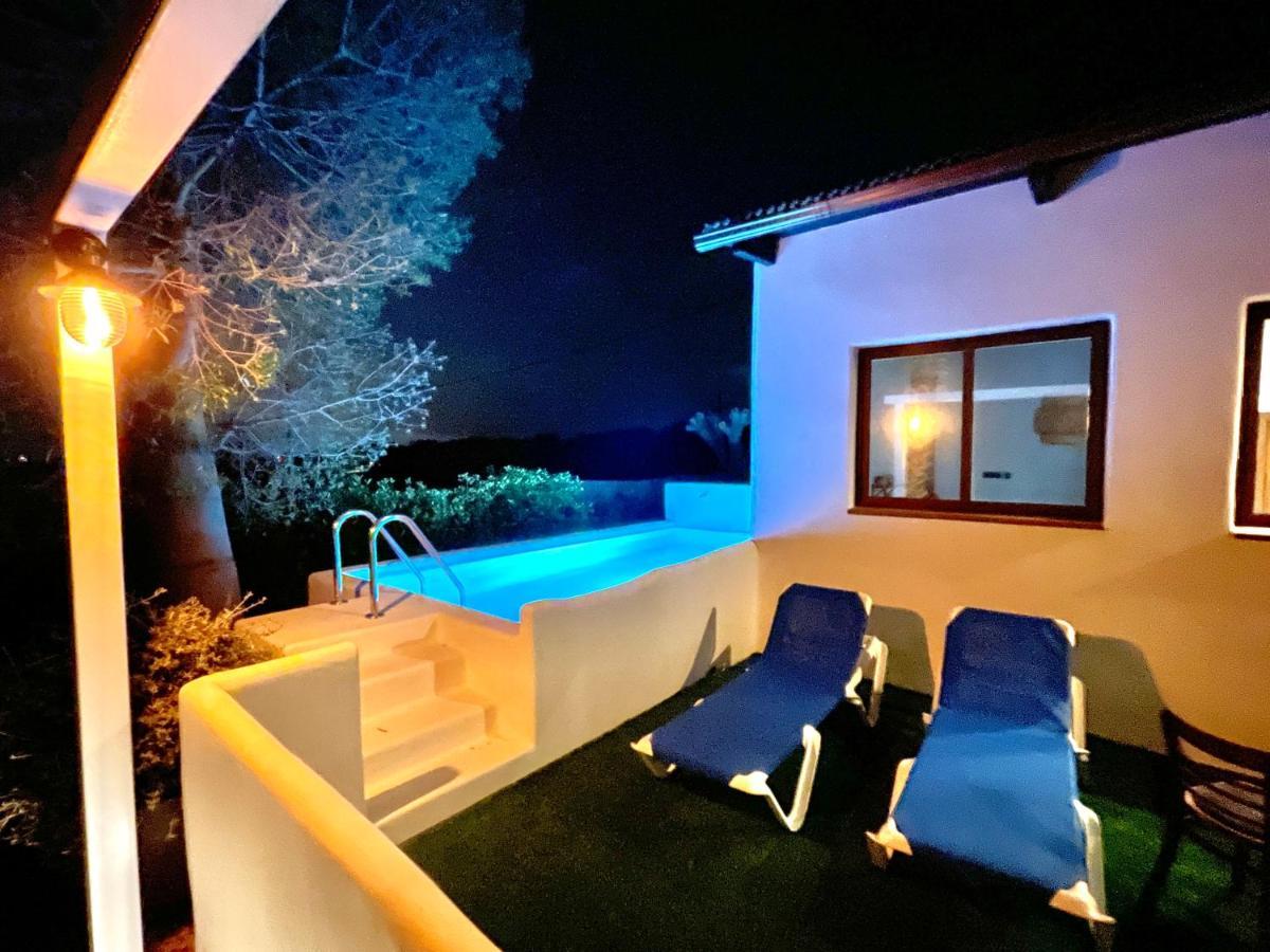 Villa Only Adults 2 Pax - Piscina Privada - A/C - Wifi - Bbq Blanes Luaran gambar