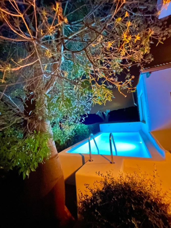 Villa Only Adults 2 Pax - Piscina Privada - A/C - Wifi - Bbq Blanes Luaran gambar